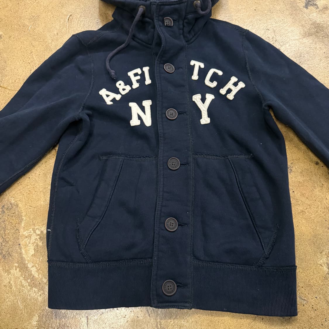 아베크롬비 네이비 단추 후드집업 상품이미지3