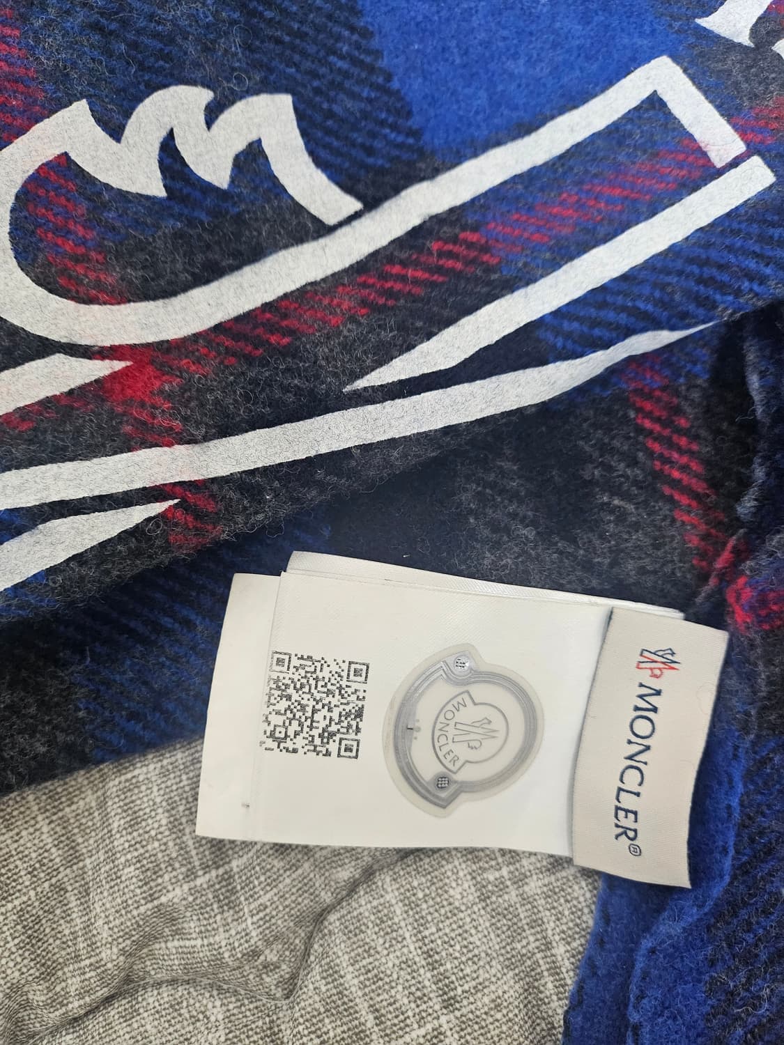 몽클레어 목도리 상품이미지3