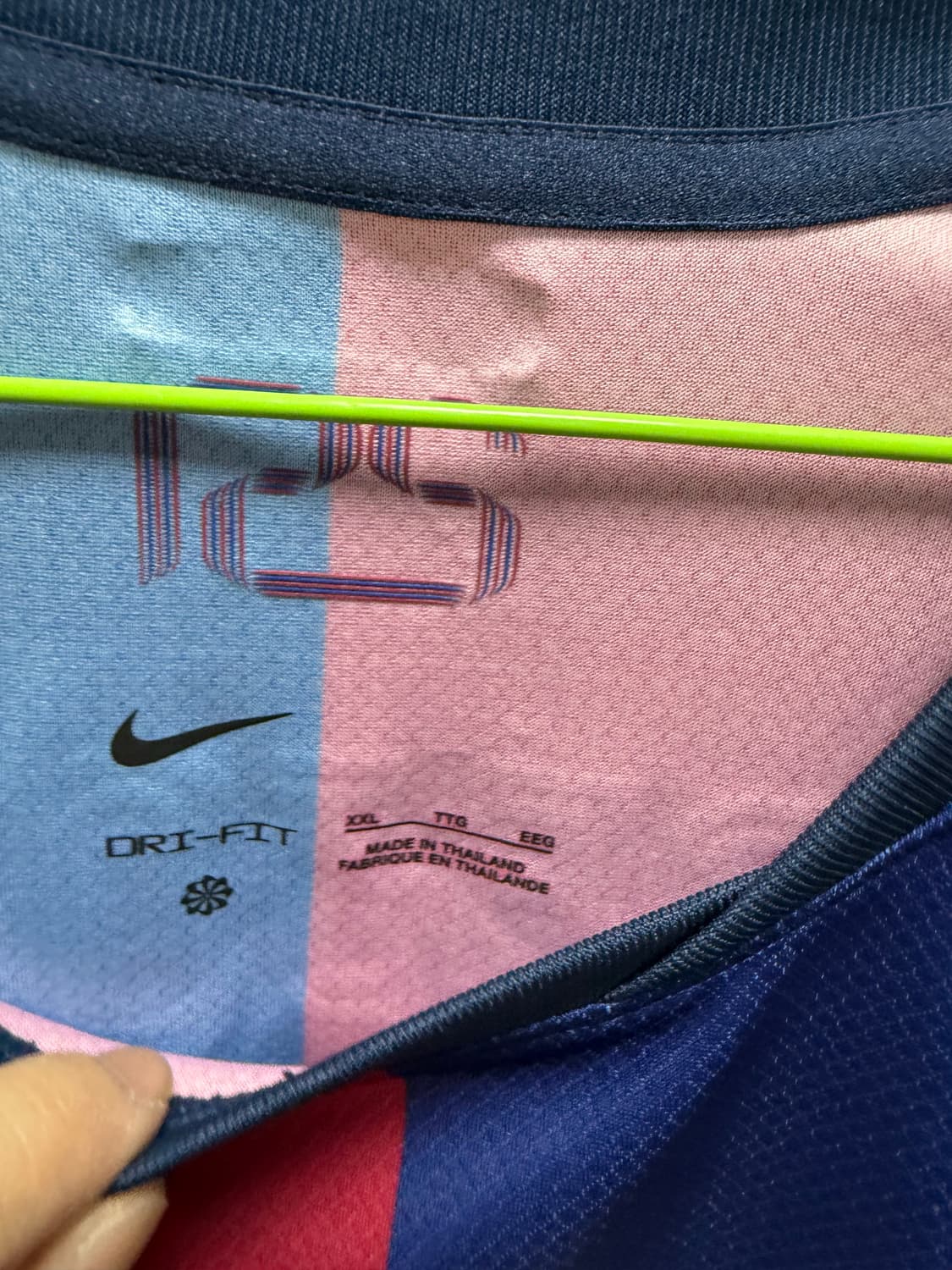 24-25 바르셀로나 더용 유니폼 상품이미지4