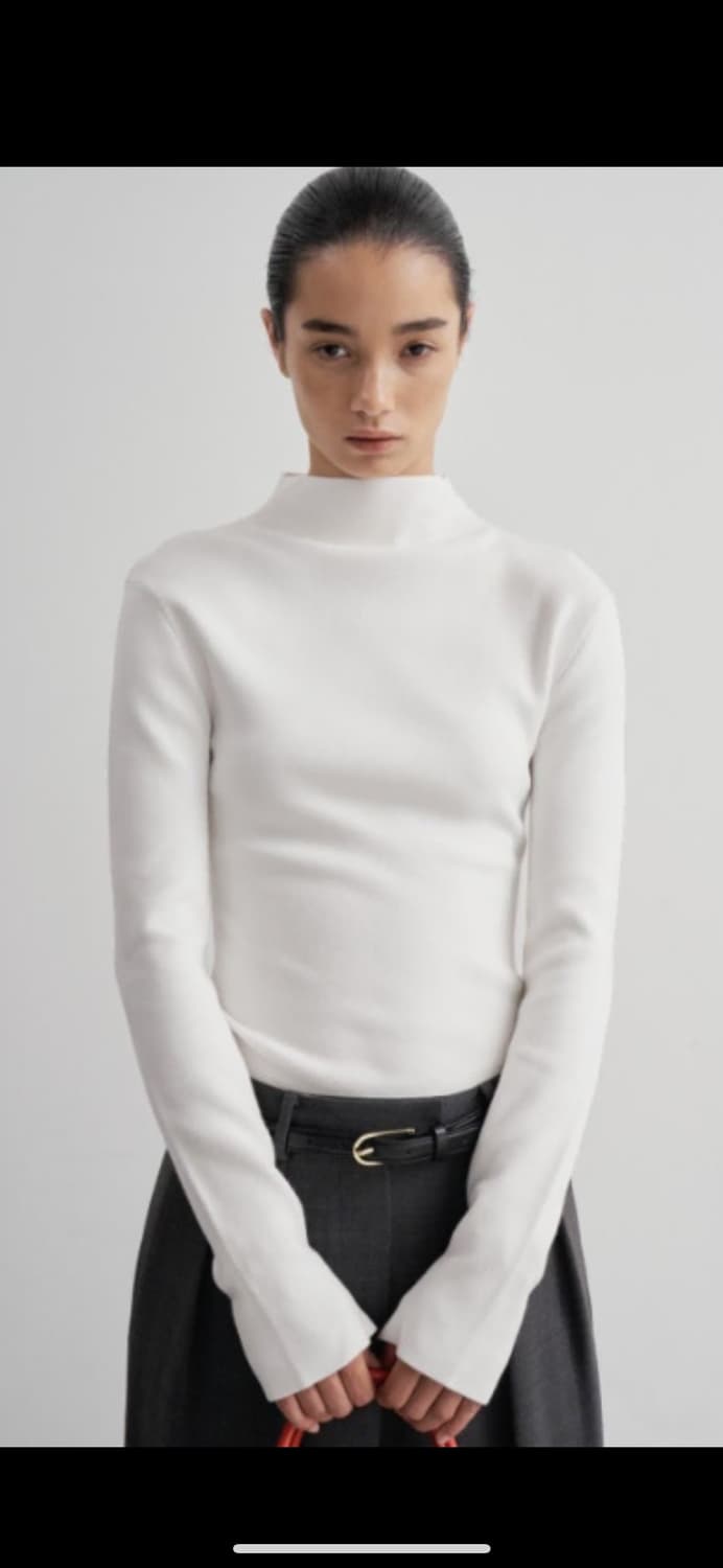 오르 고밀도 반넥 니트 아이보리, 블랙 L 상품이미지2