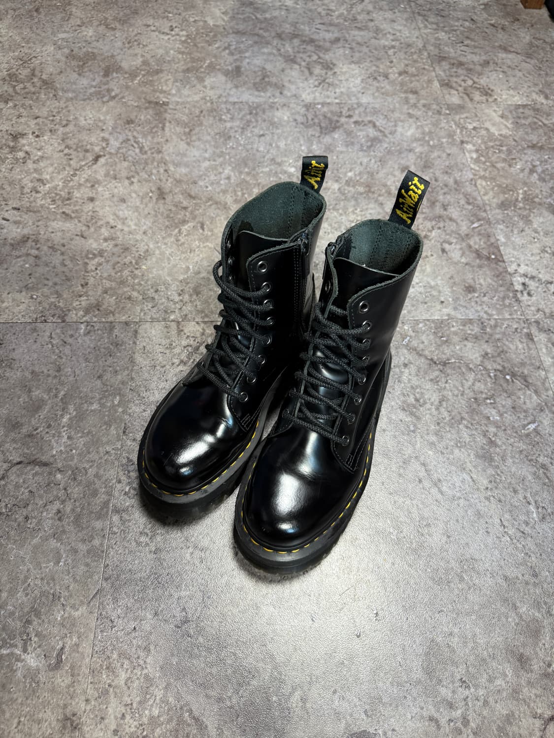 닥터마틴 제이든 230 상품이미지1