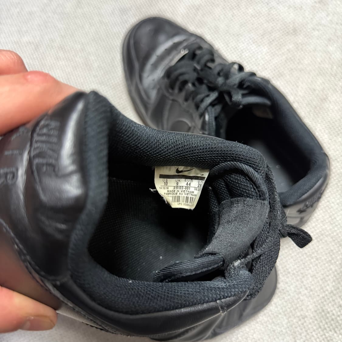 나이키 에어포스 올블랙 상품이미지5