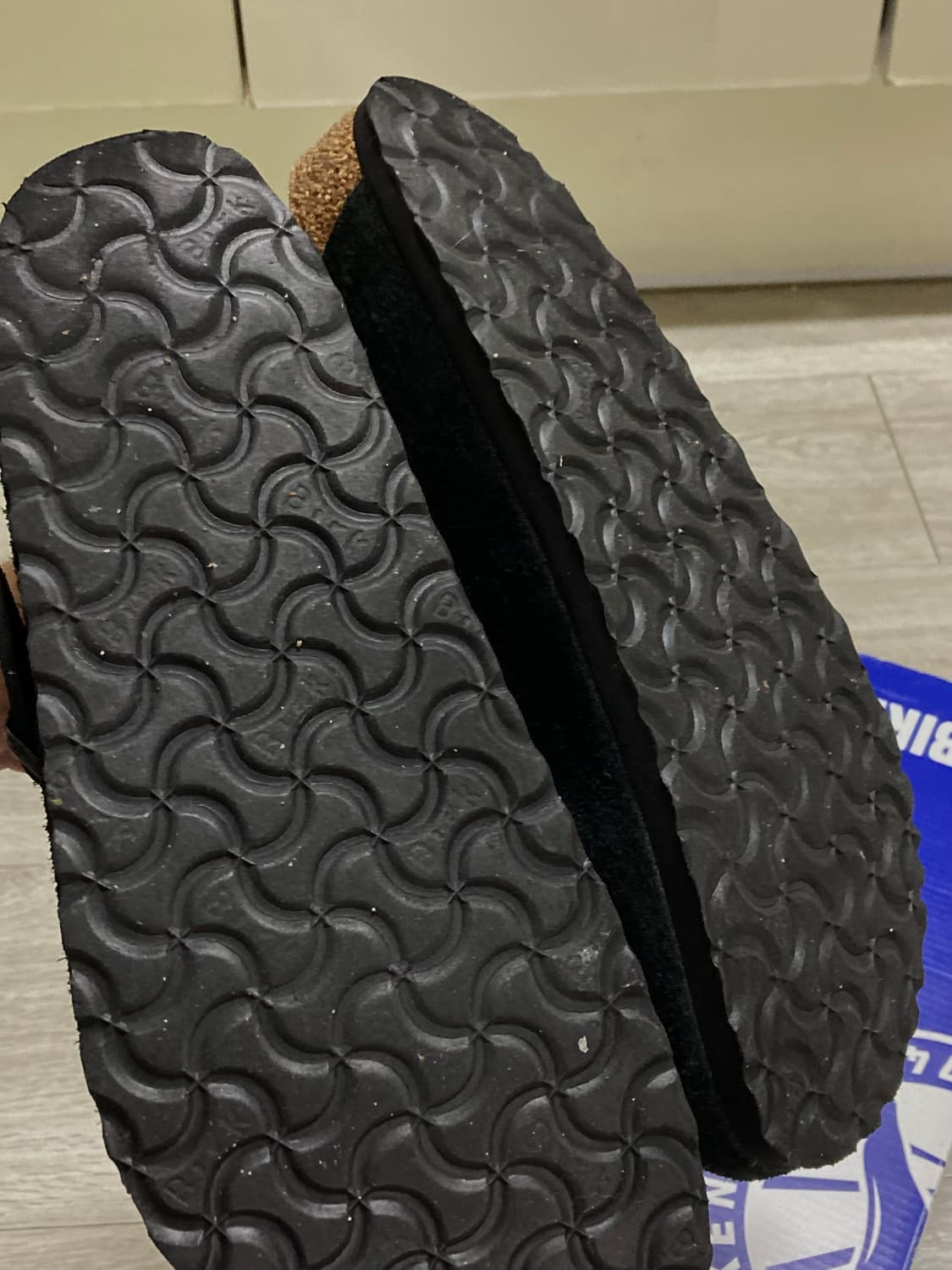 버켄스탁 보스턴 블랙(40) 260-65 사이즈 판매합니다 상품이미지5