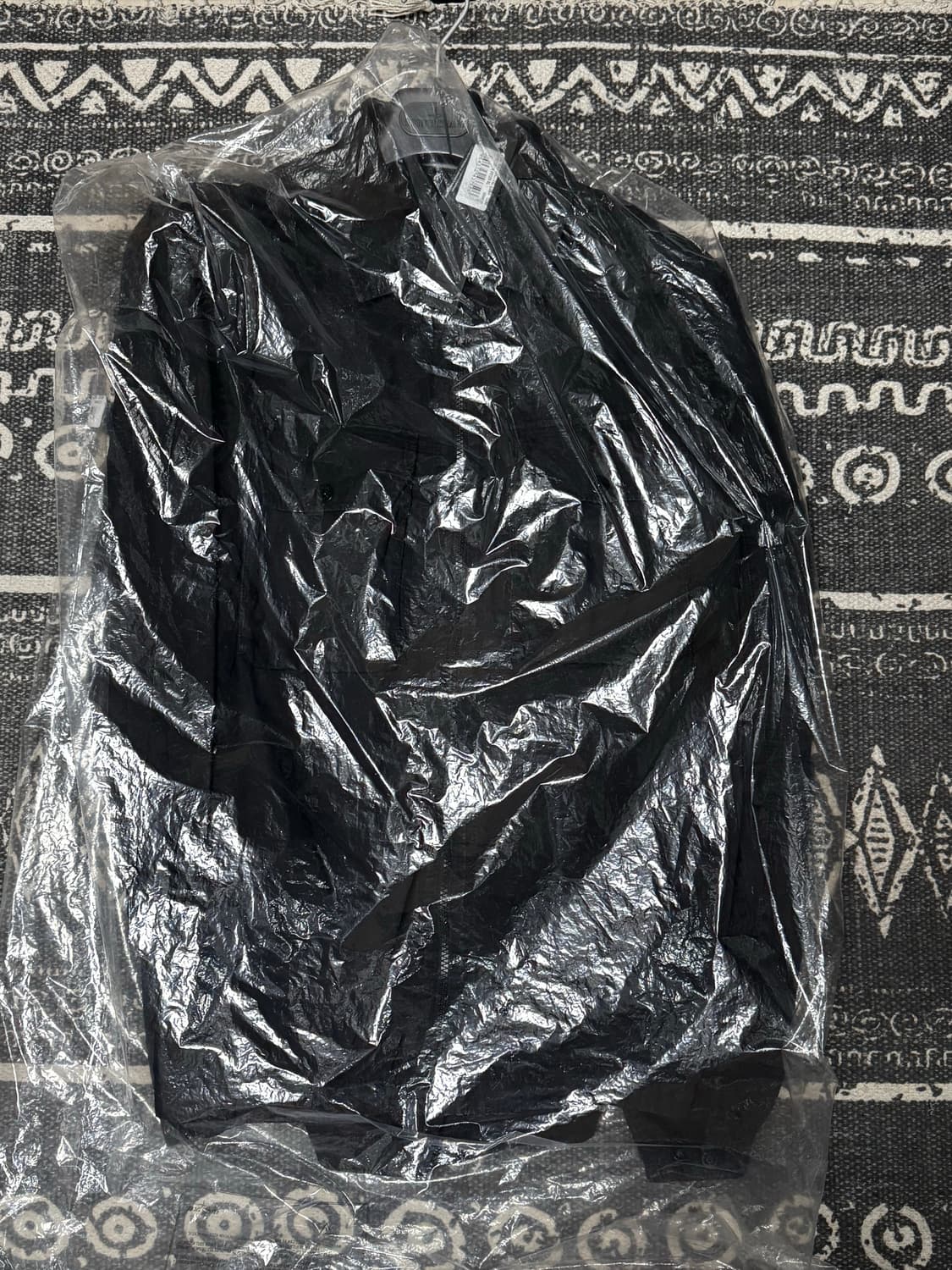 스톤아일랜드 21fw 올드이펙트 오버셔츠 XL 블랙 7515113WN 상품이미지2