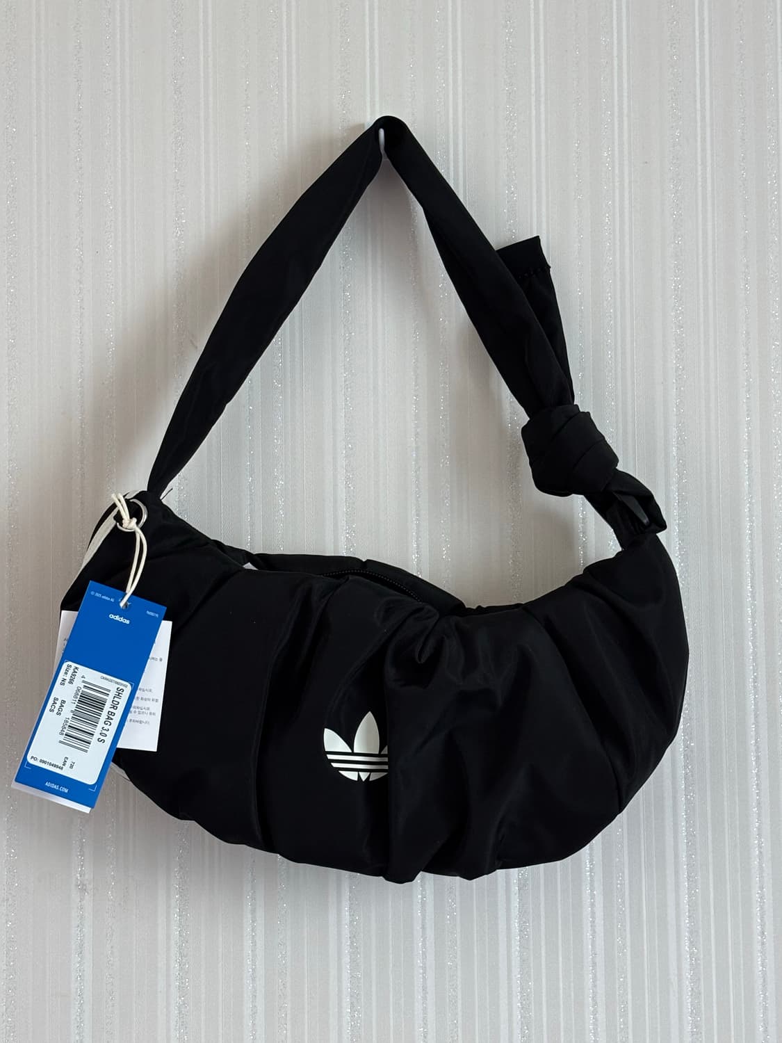 아디다스 크루아상백 크링클 버전 스몰 사이즈 오리지널스 클라우드 숄더백 상품이미지2