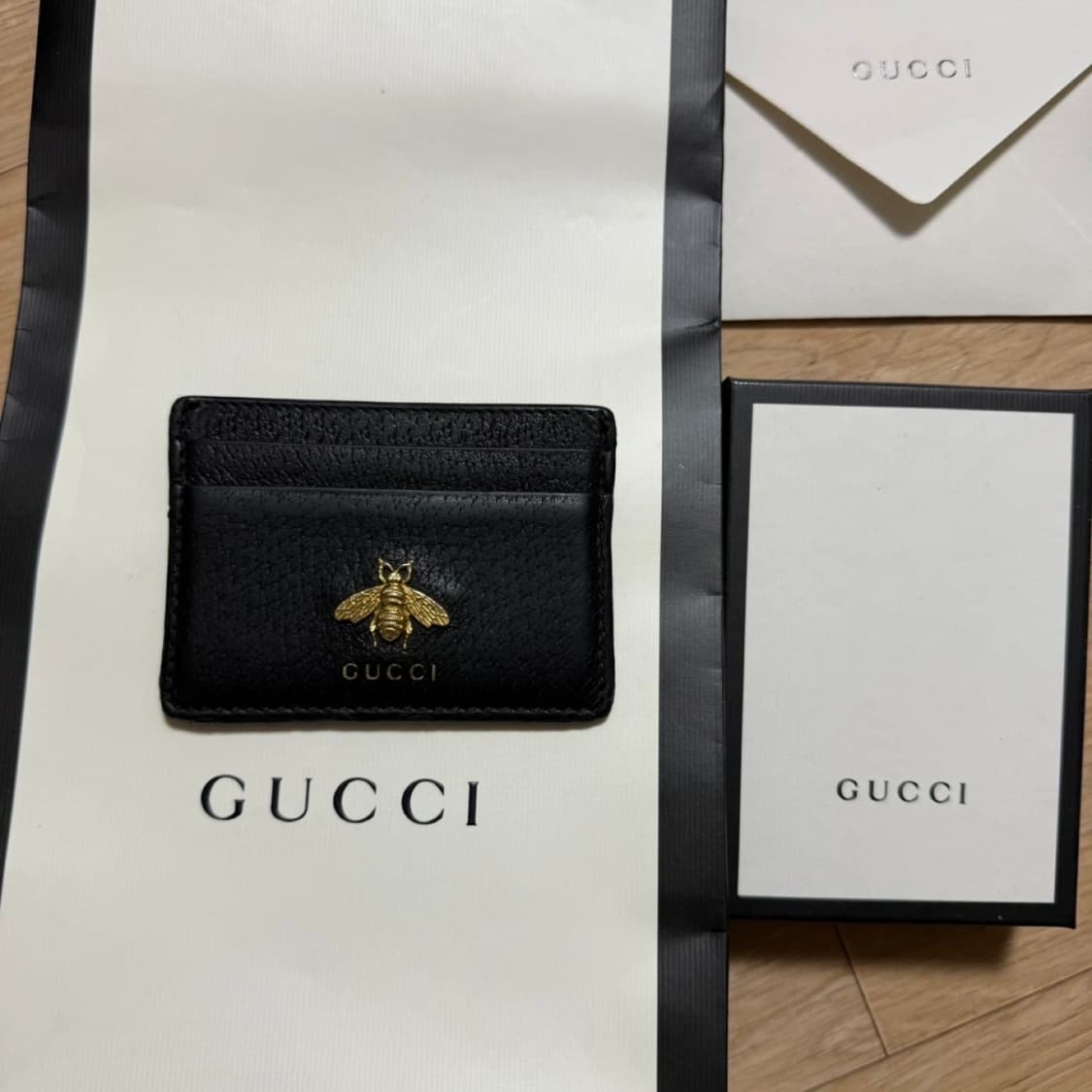 구찌 애니멀리에 꿀벌 카드지갑 상품이미지3