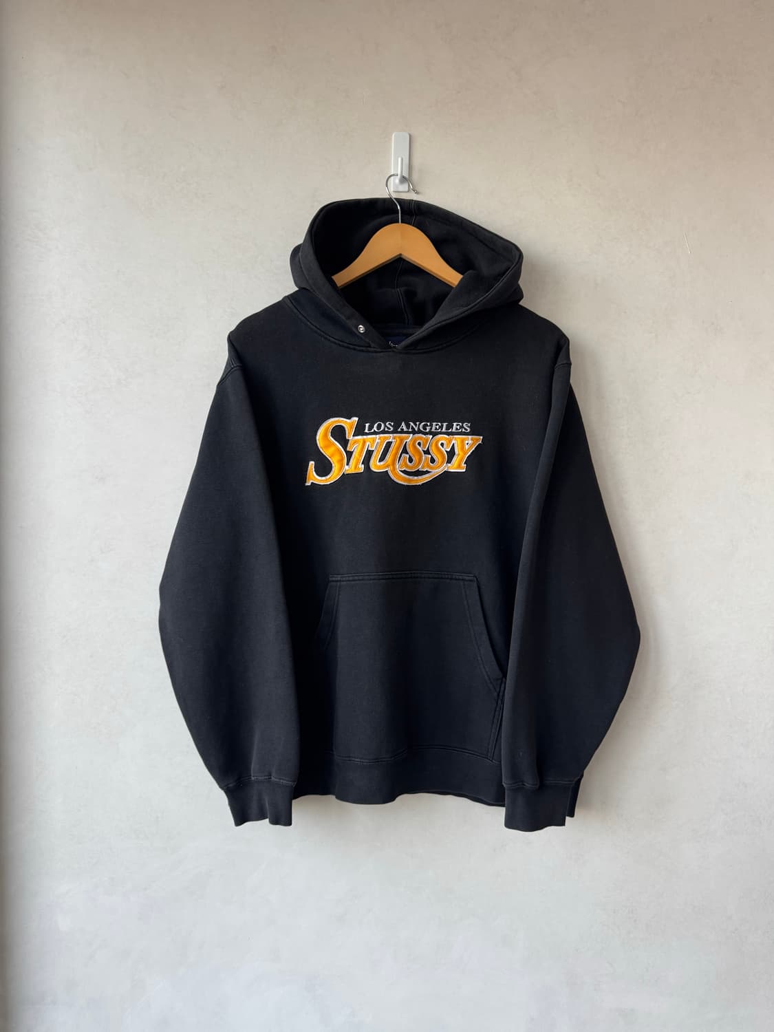 00s 스투시 LA Lakers 로고 후드티 상품이미지1