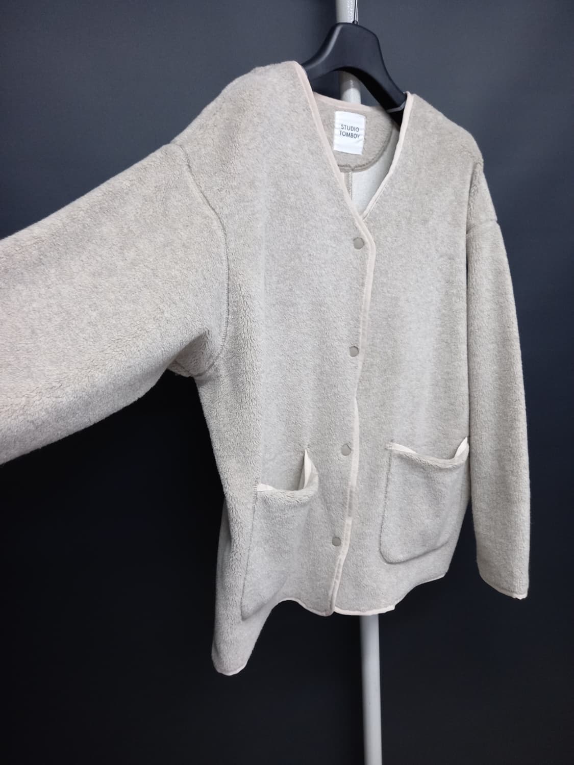 톰보이 춘추동 부클비숑 루즈박시핏 점퍼 F 44-77 상품이미지3