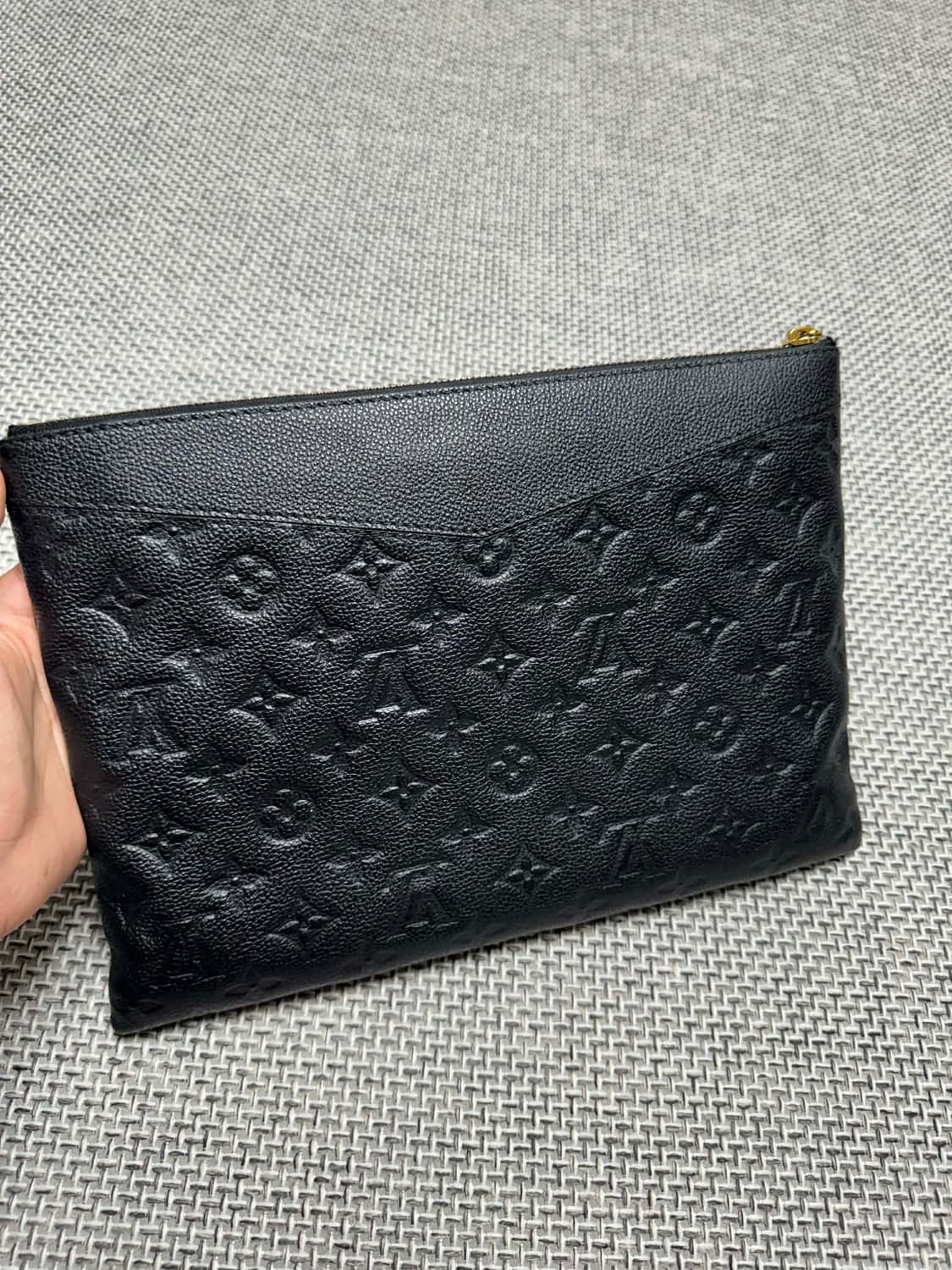 루이비통 앙프렝뜨 클러치 가방 상품이미지2