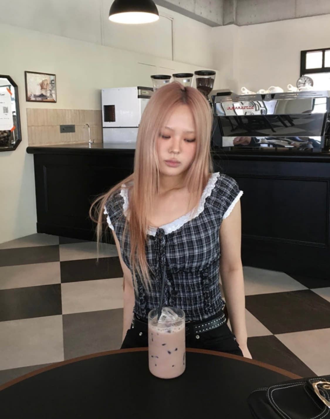 하몽 스모키 블라우스 상품이미지2