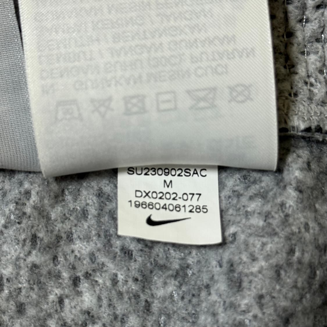 [정가 16만원] 나이키 테크팩 반바지 M 상품이미지6