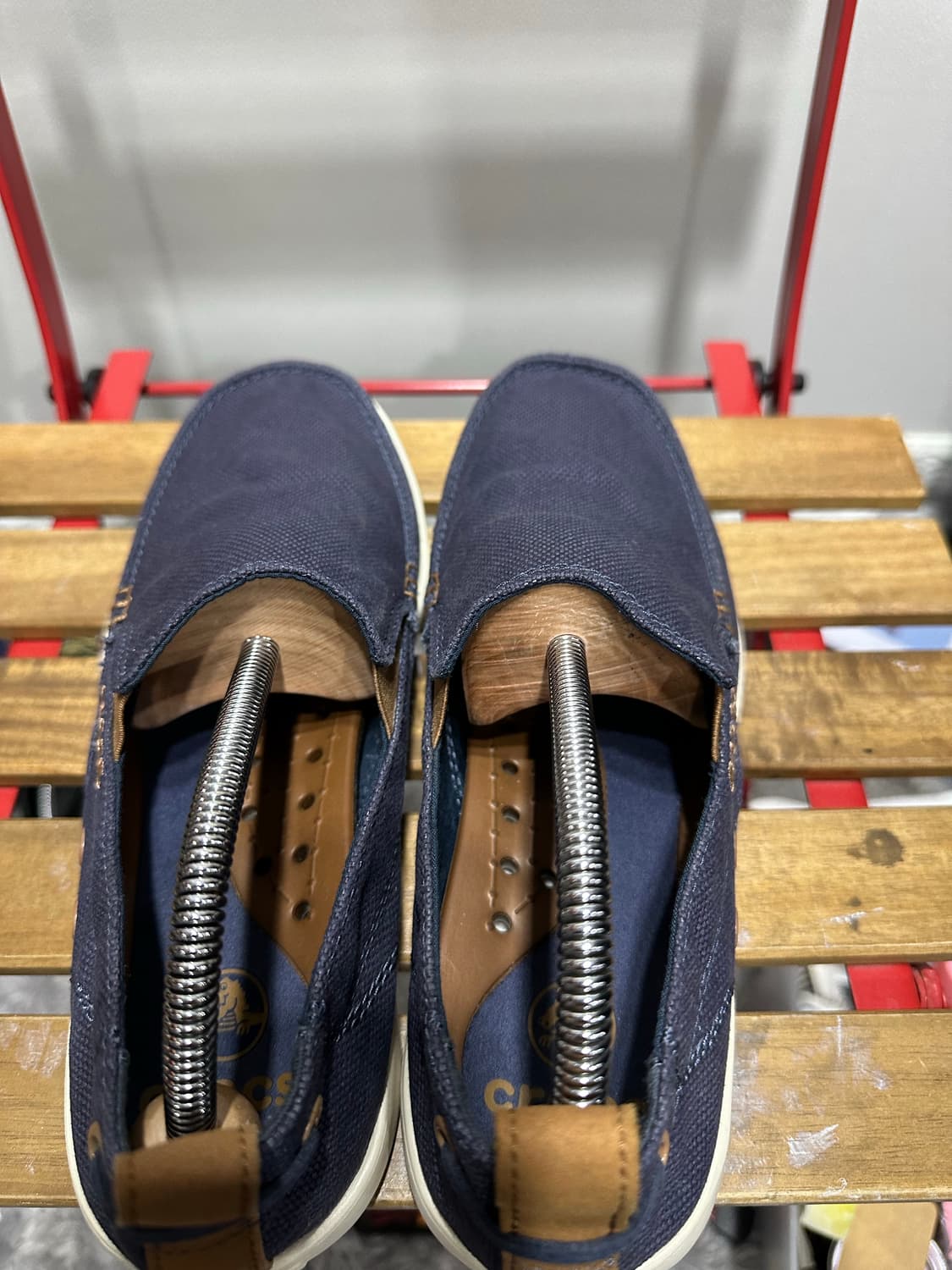 M8 265) 크록스 운동화 남성 남자 신발 왈루 네이비 상품이미지5