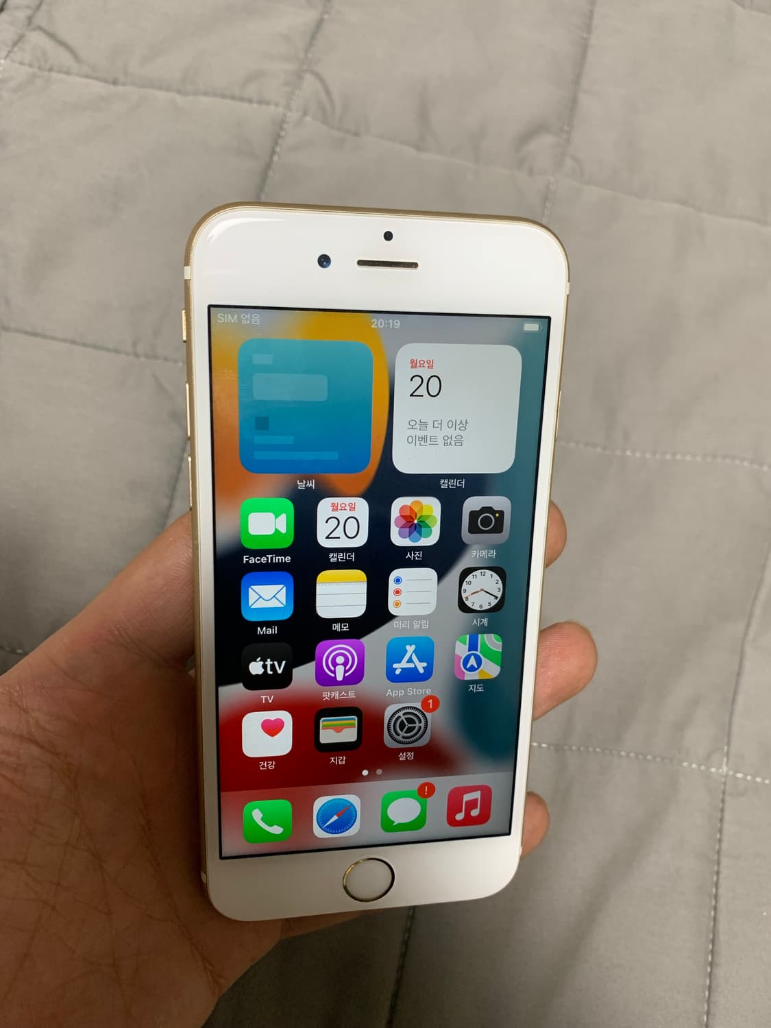 아이폰6s 64GB 골드  A급 애플 정품 상품이미지1