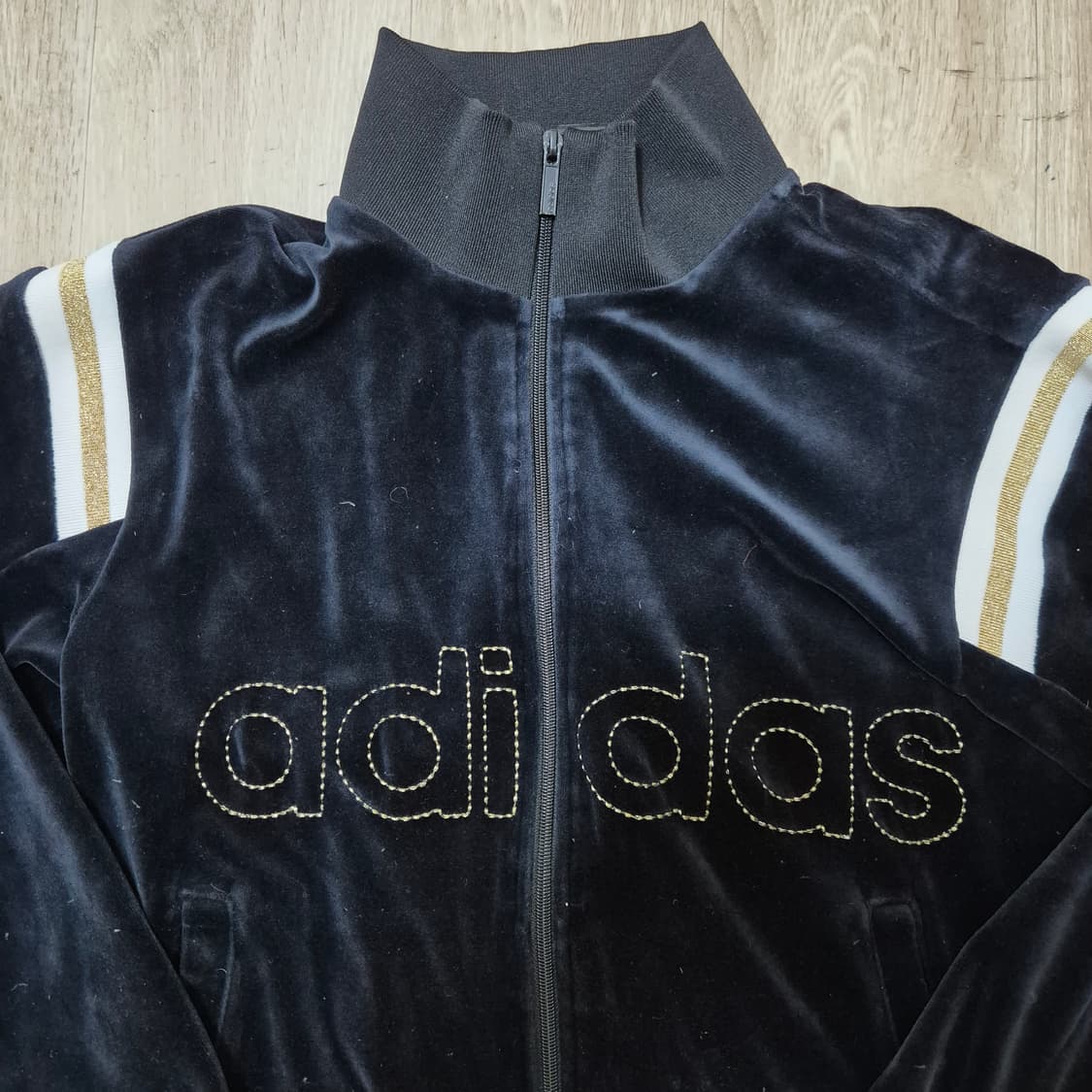 아디다스 벨루어 벨벳 빅로고 져지 상품이미지2