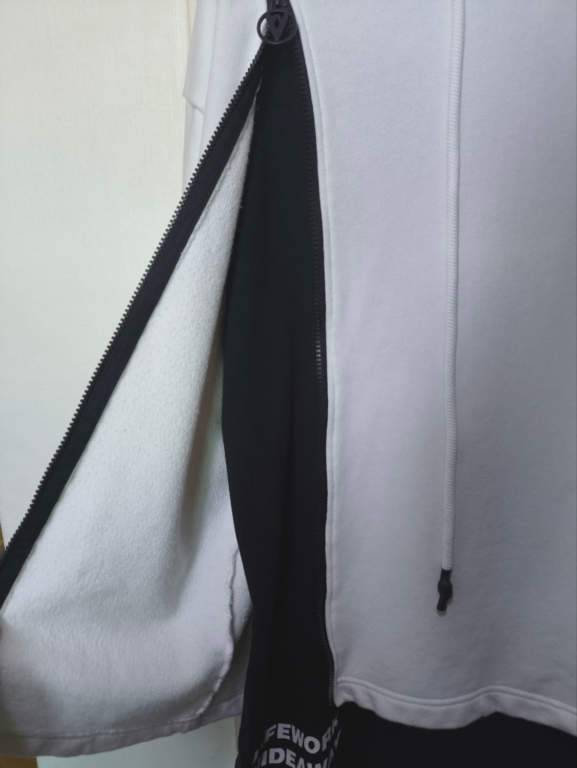 오버핏F 라이프워크 지퍼포인트 레이어드 후드 상품이미지4