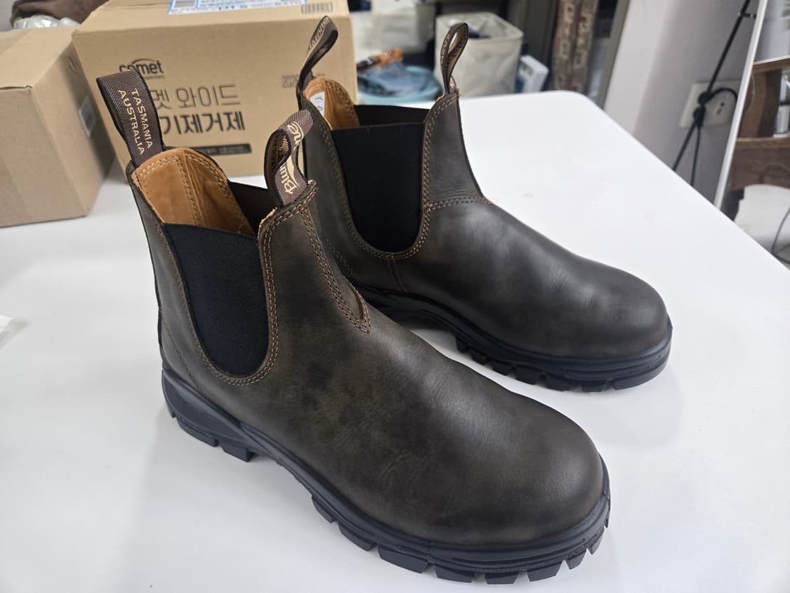 블런드스톤 첼시부츠 LUGBOOT 러스틱 브라운  상품이미지1