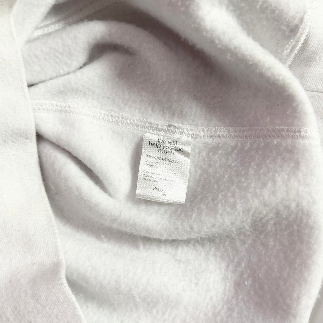 프레잉 브란젤리나 노스텔지아 스웻셔츠 상품이미지3