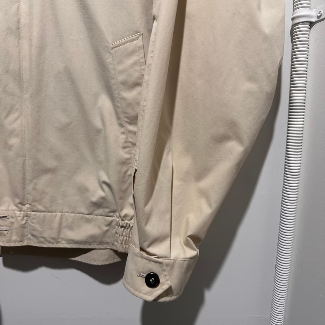 버버리 엠블럼  베이지 자켓 상품이미지3