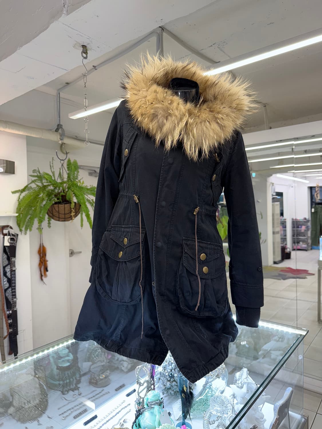 fur trim fishtail jacket 상품이미지1