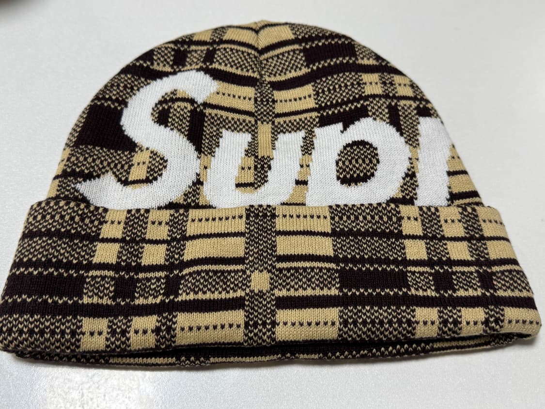 슈프림 빅 로고 비니 탄 플레이드 23FW 상품이미지1