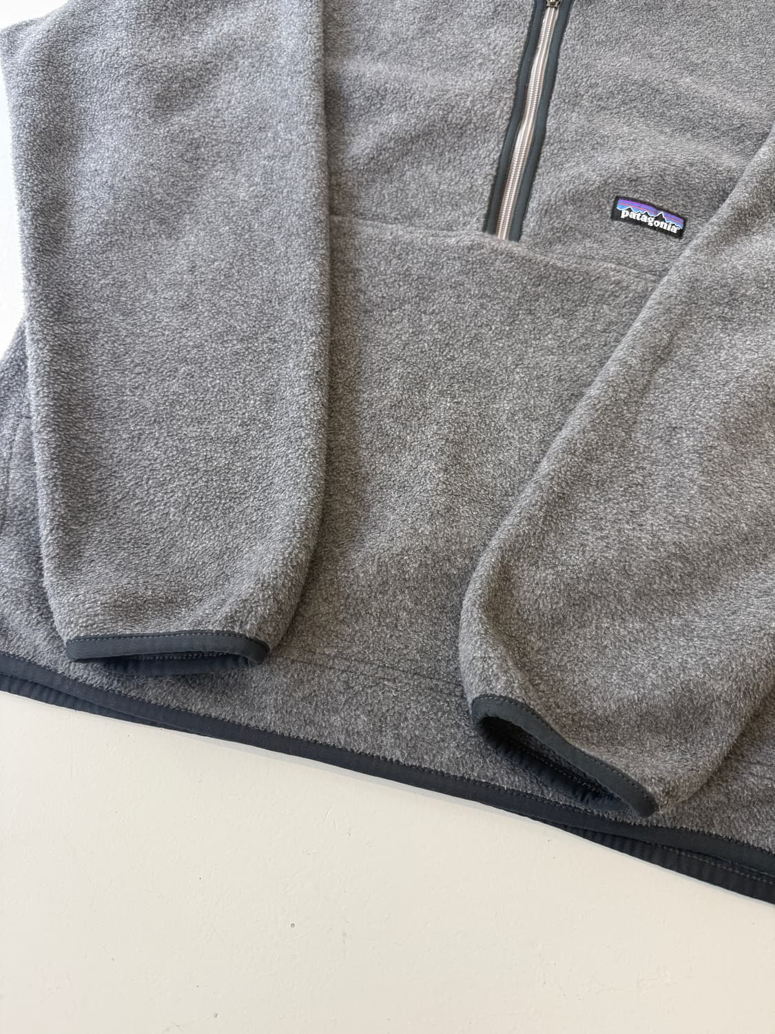 Patagonia 파타고니아 신칠라  플리스 풀오버 (그레이) 상품이미지4