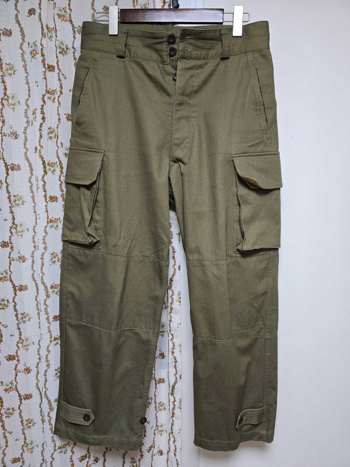 YMCLKY M-47 팬츠 올리브 23사이즈 팝니다. 상품이미지1