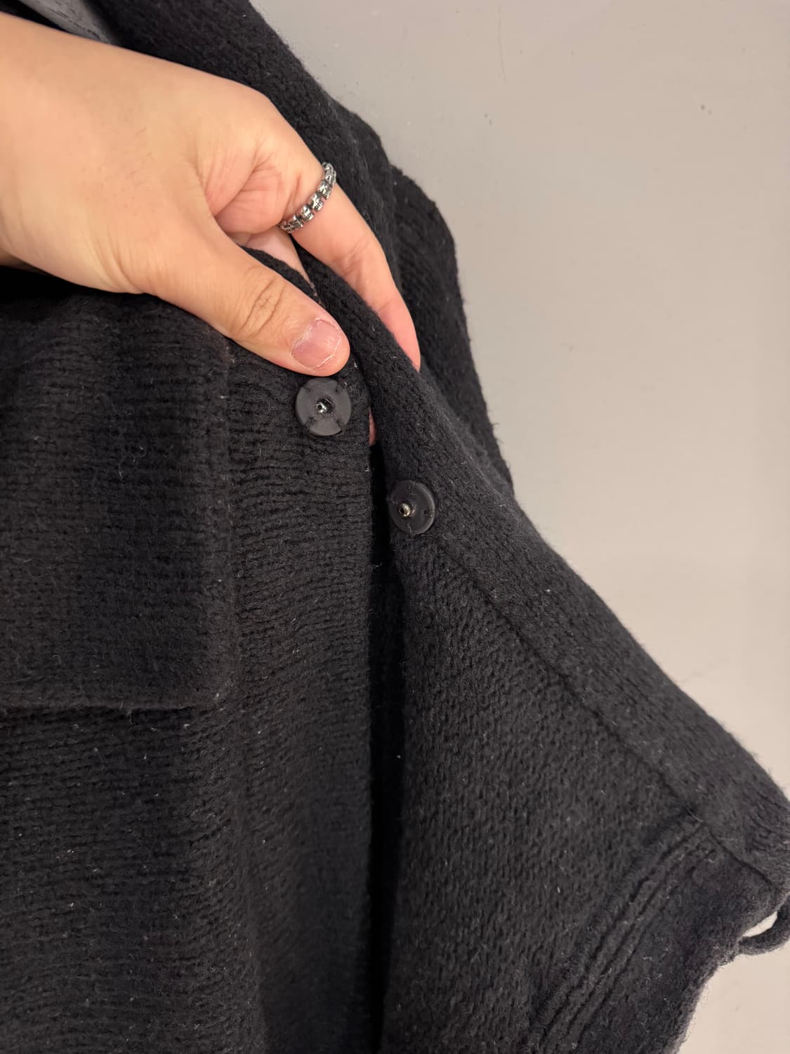 Zucca 주카 비대칭 울 니트 가디건코트  상품이미지8