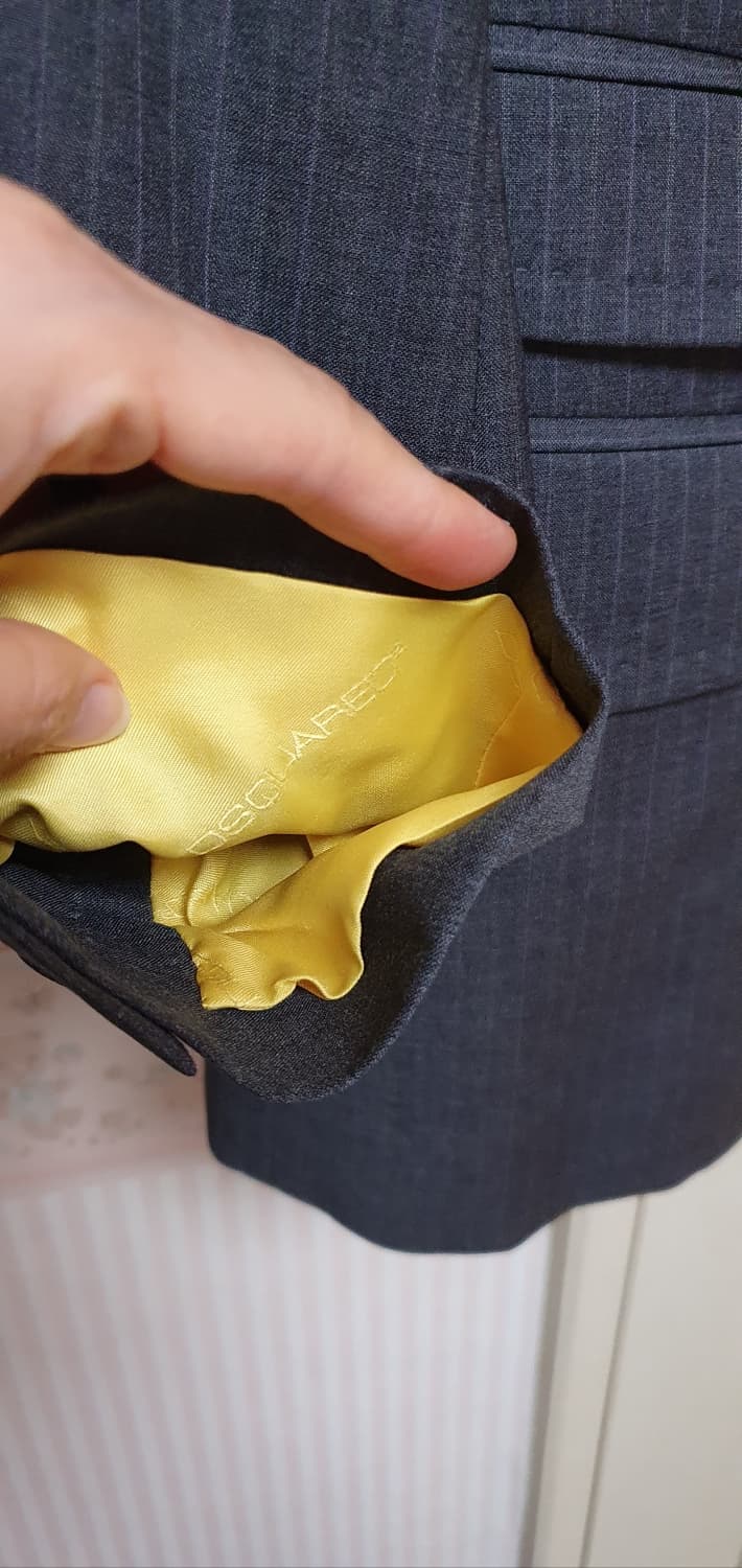 [명품/새상품] 디스퀘어드2 핀스트라이프 수트 (얇은 춘추용/48사이즈) 상품이미지5