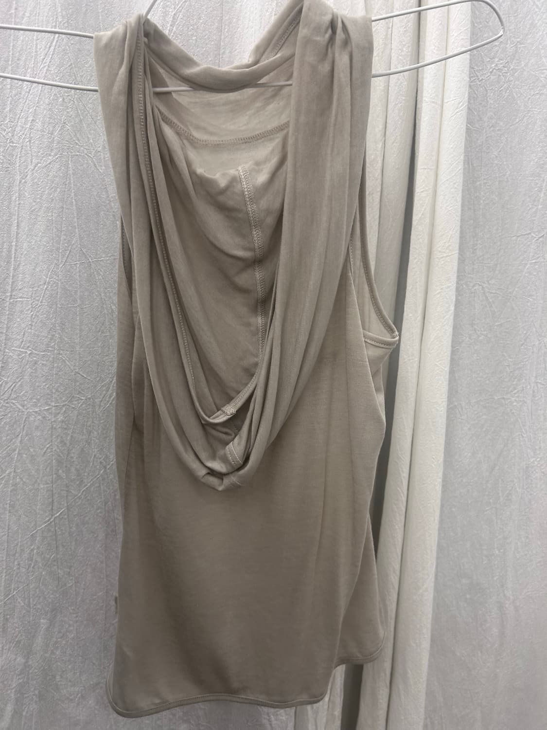 cowl sleeveless hoodie natural 스몰사이즈 상품이미지3