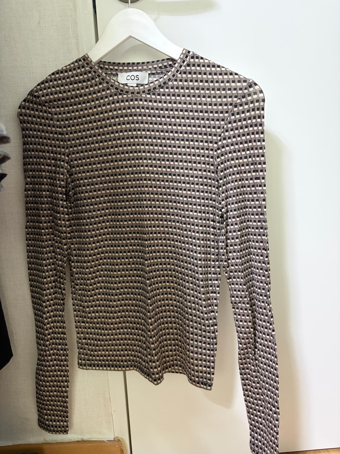 코스 롱슬리브  상품이미지2