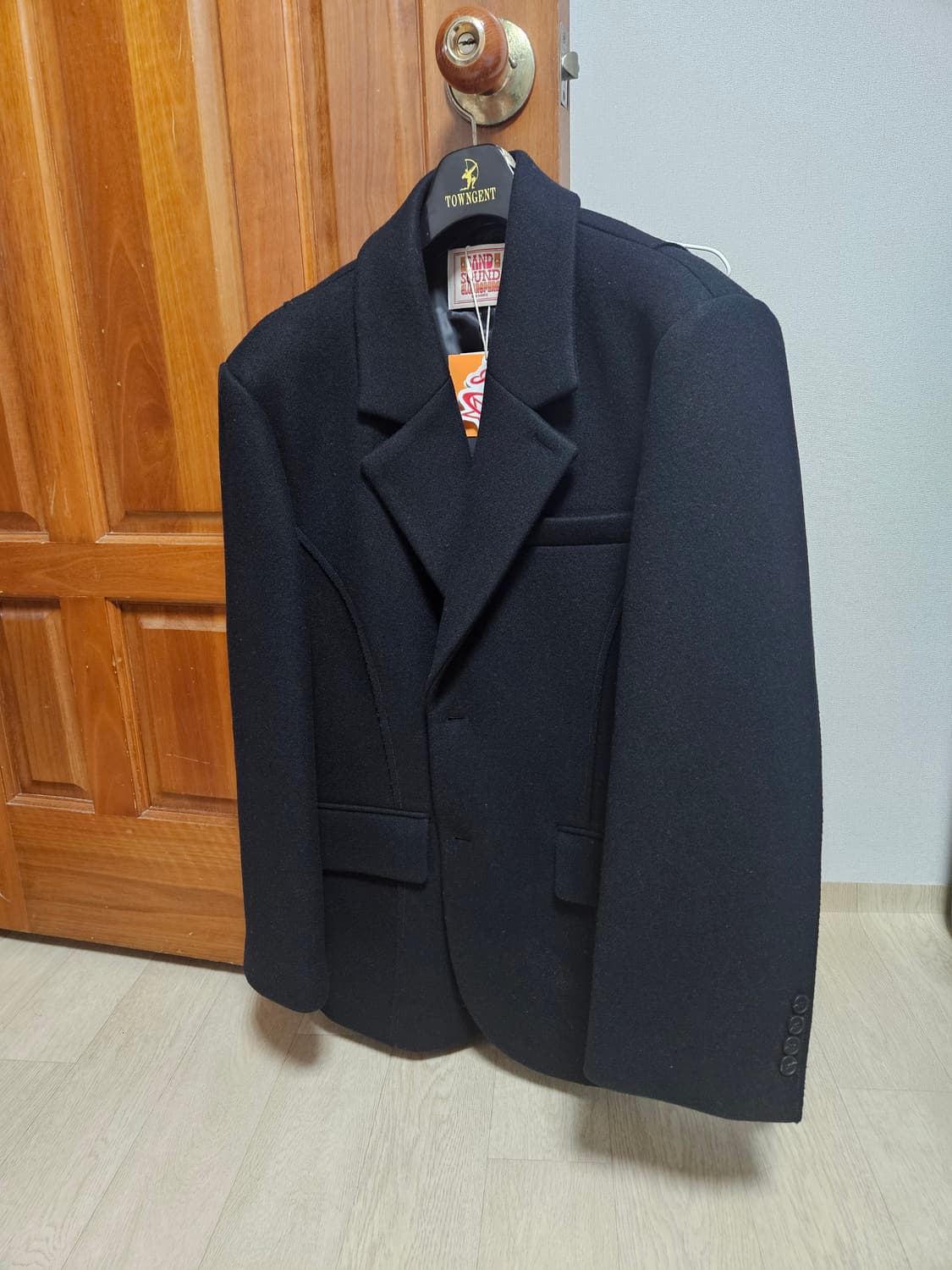 샌드사운드 Structured Felt Blazer Black 상품이미지1