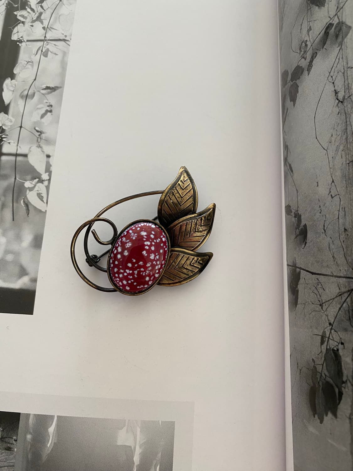 빈티지 잎사귀 모양 브로치 상품이미지3