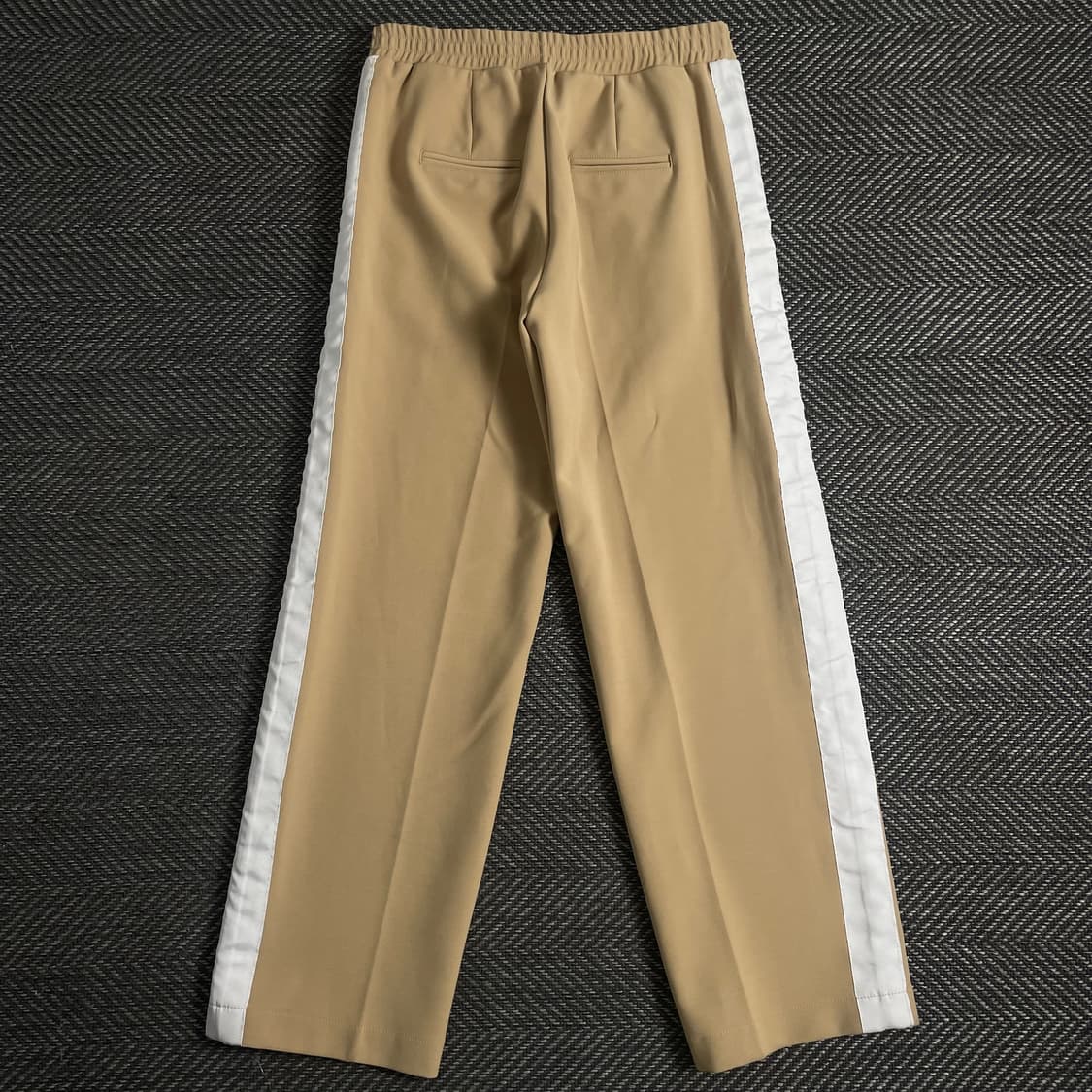 앤더슨벨 와이드핏 트랙 슬랙스o 3522 상품이미지4