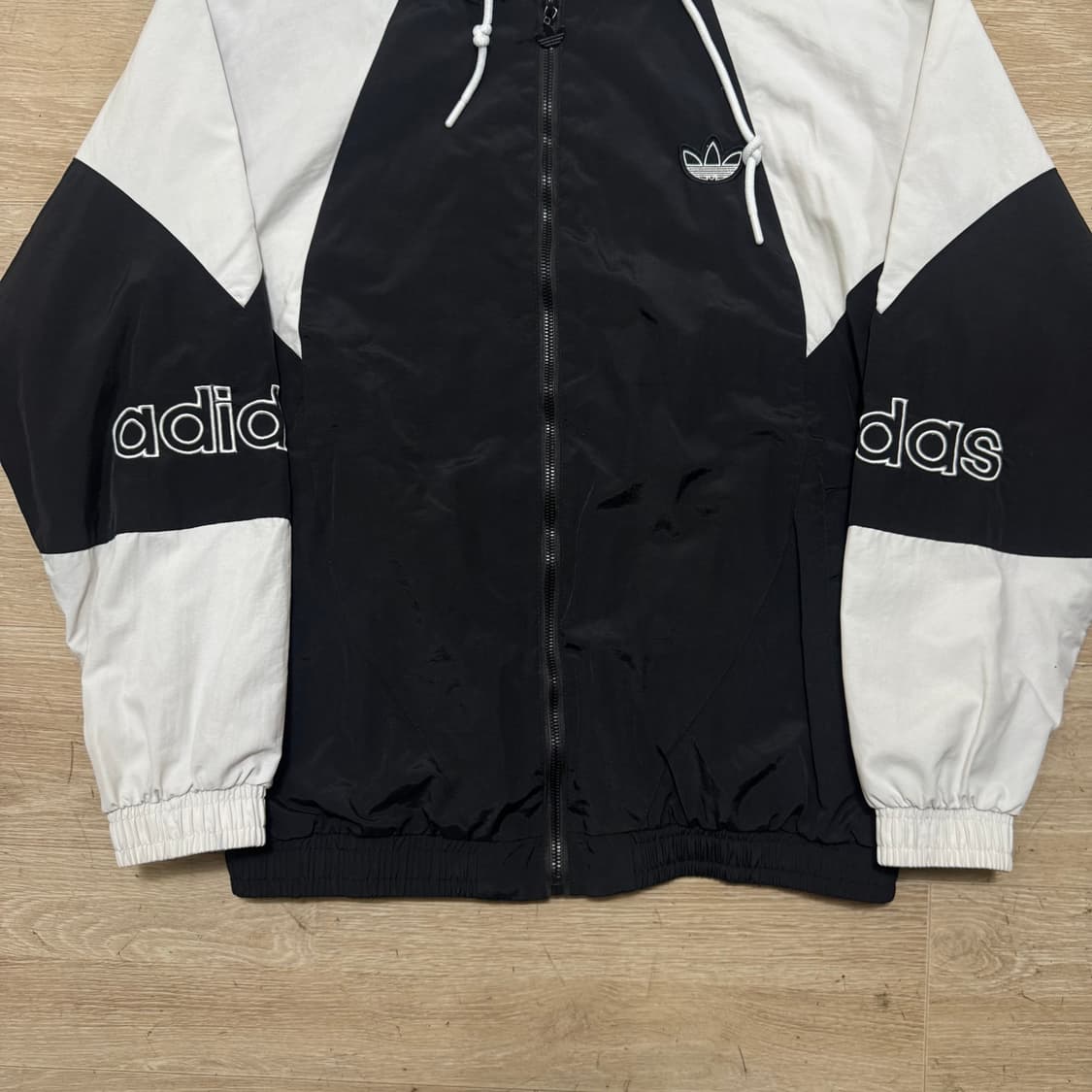 아디다스 올드스쿨 파이어버드 바람막이 자켓 상품이미지3
