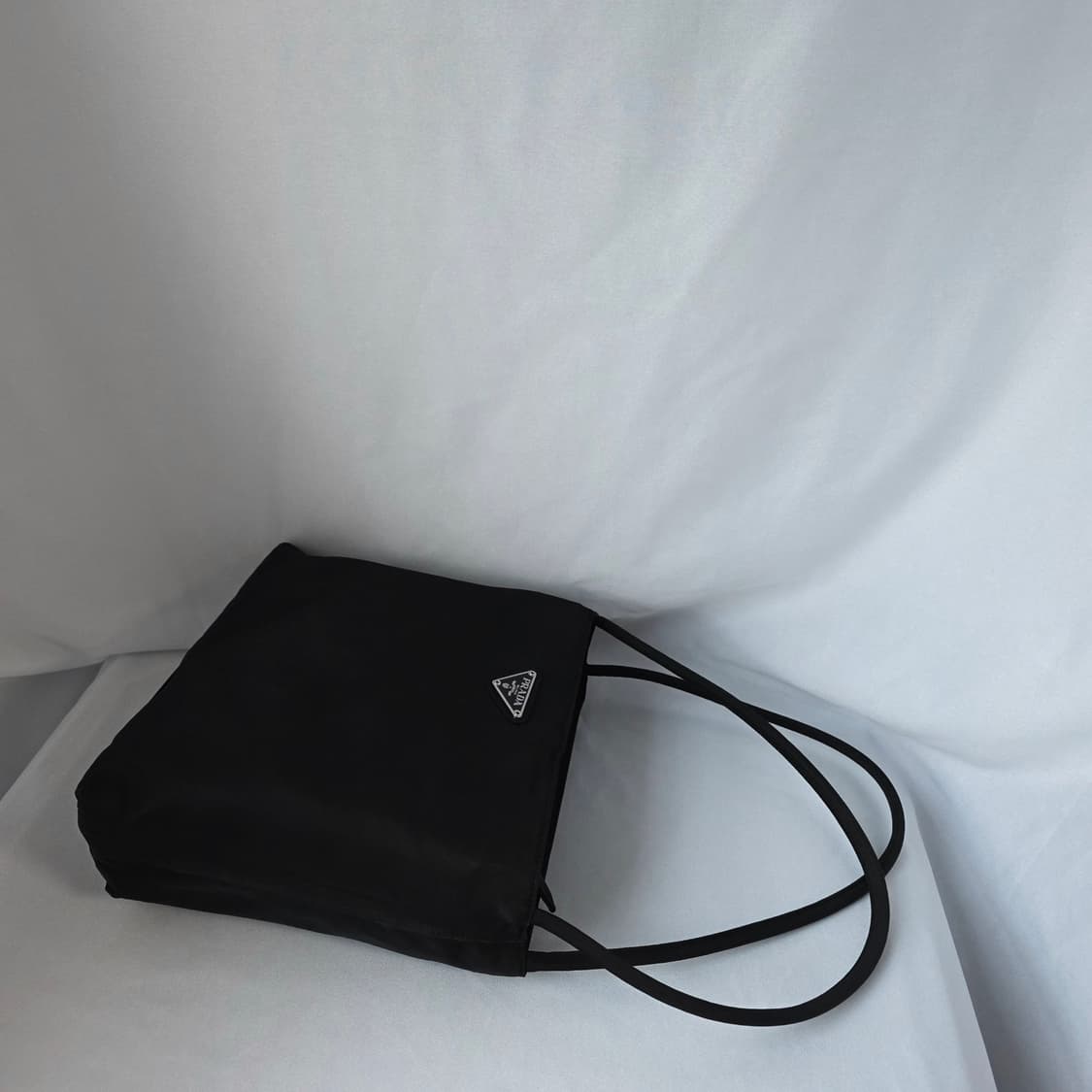 [정품 PRADA] 프라다 포코노 나일론 토트백 스몰 상품이미지5