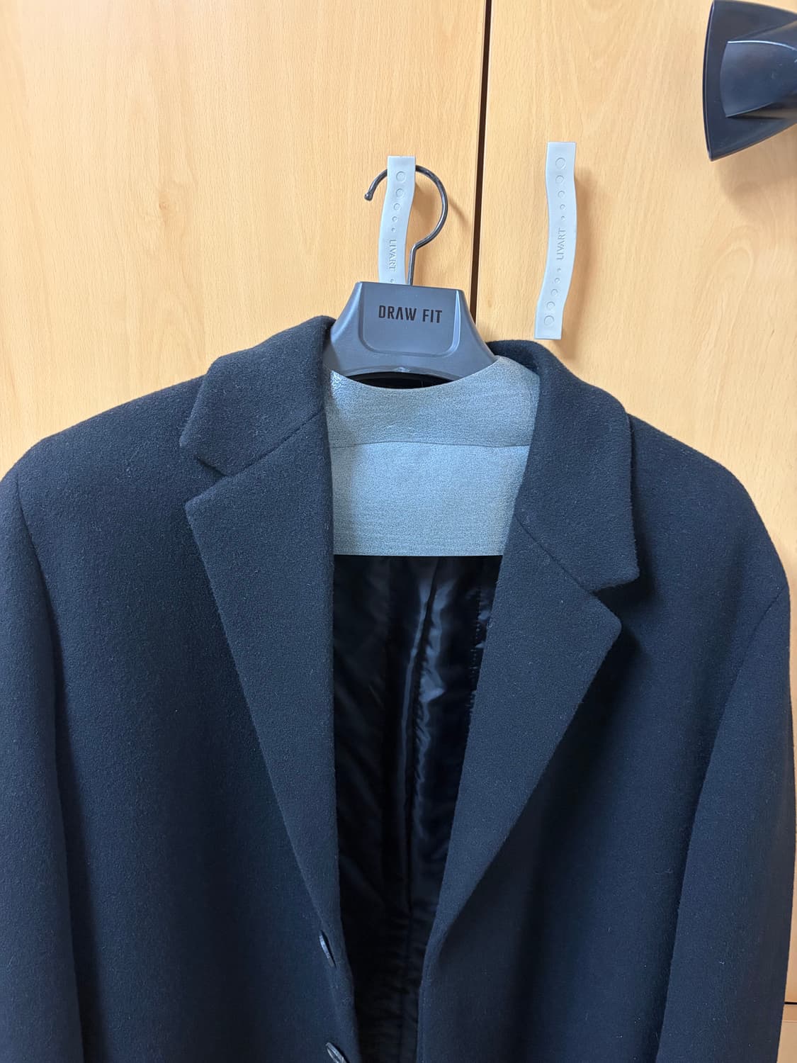 드로우핏 블랙 싱글 코트 상품이미지3