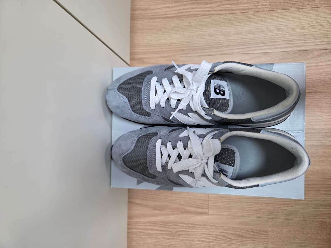 [285] 뉴발란스 990v1 그레이 화이트 M990GR1 상품이미지4