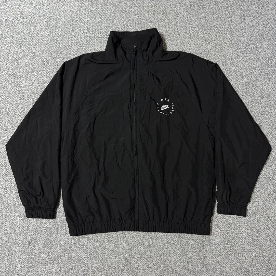 [정가 13만원] 나이키 바람막이 L 상품이미지3