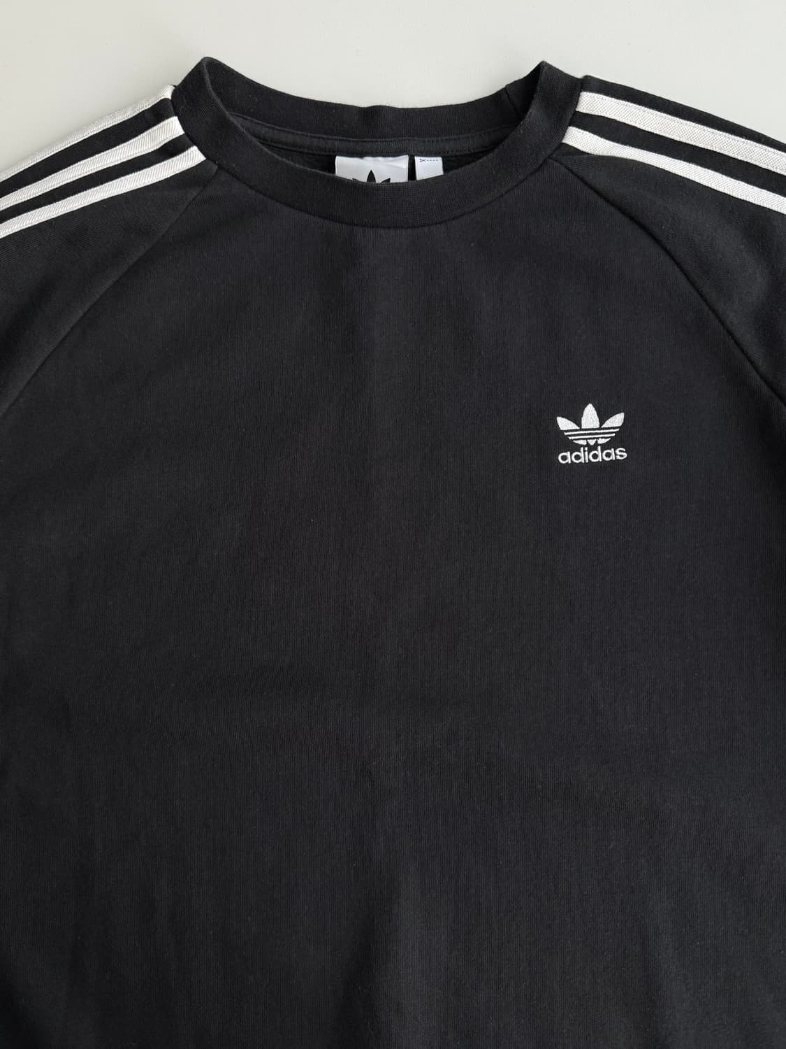 아디다스 맨투맨 상품이미지2