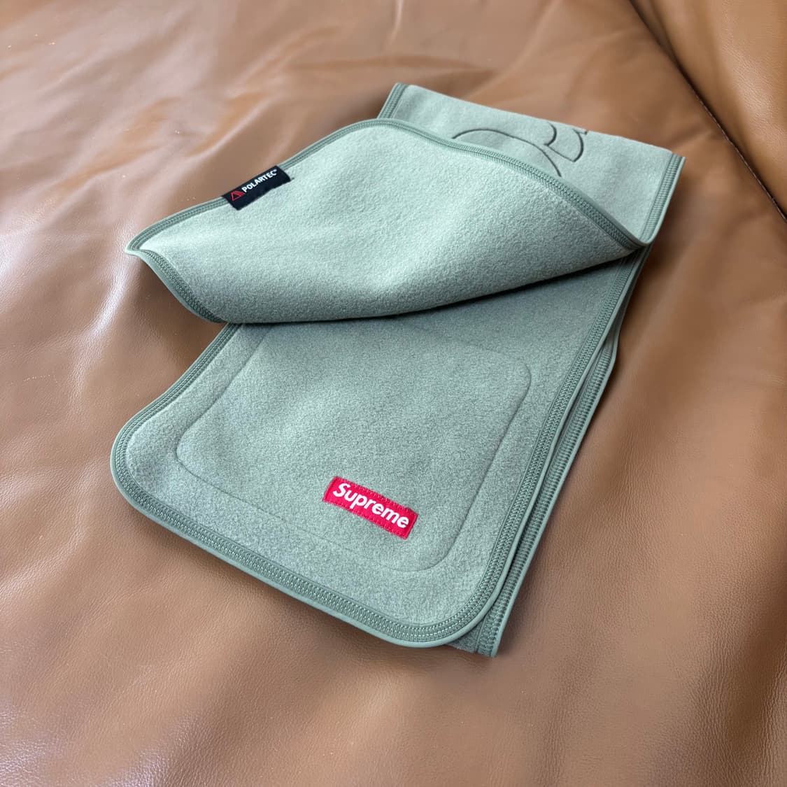 Supreme 슈프림 로고 카키 머플러 목도리 (Khaki) 상품이미지3