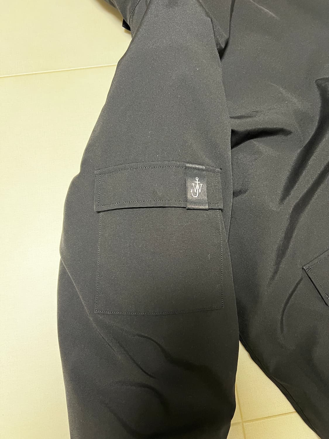 유니클로 jw앤더슨 마운틴자켓 상품이미지4