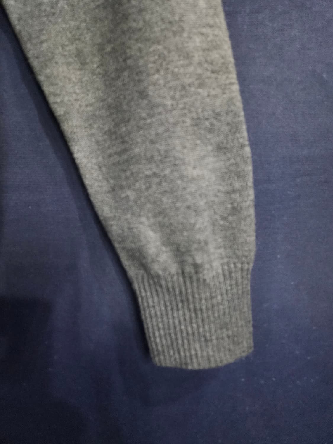 베네통 유나이티드 그레이컬러 남성 슬림핏 95 카라니트  상품이미지5