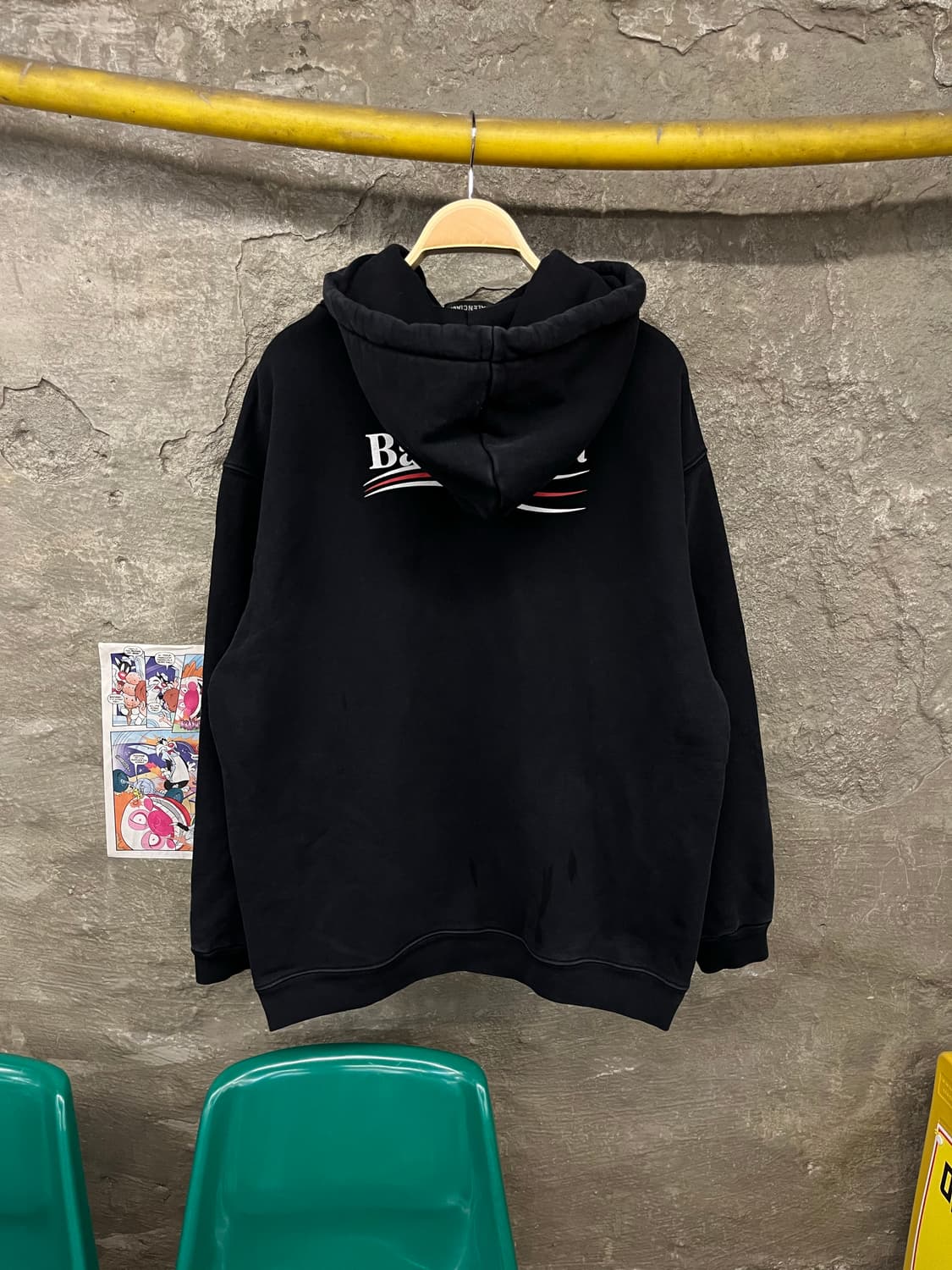 발렌시아가 웨이브로고 후드티 블랙 XL #csz669 상품이미지2
