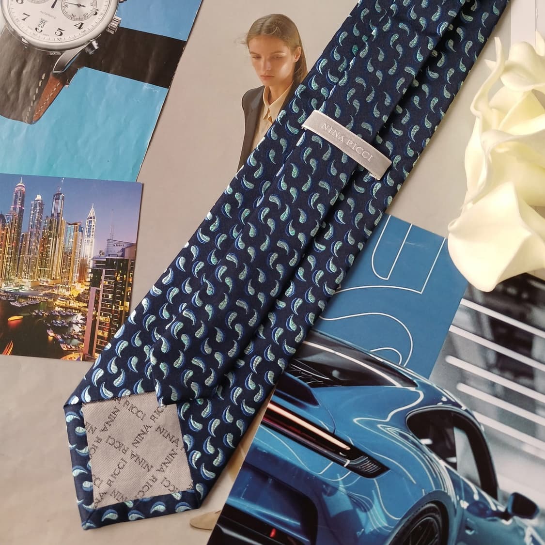 니나리치 실크 네이비 리프 패턴 넥타이 9.1cm A+등급 A18924
 상품이미지4