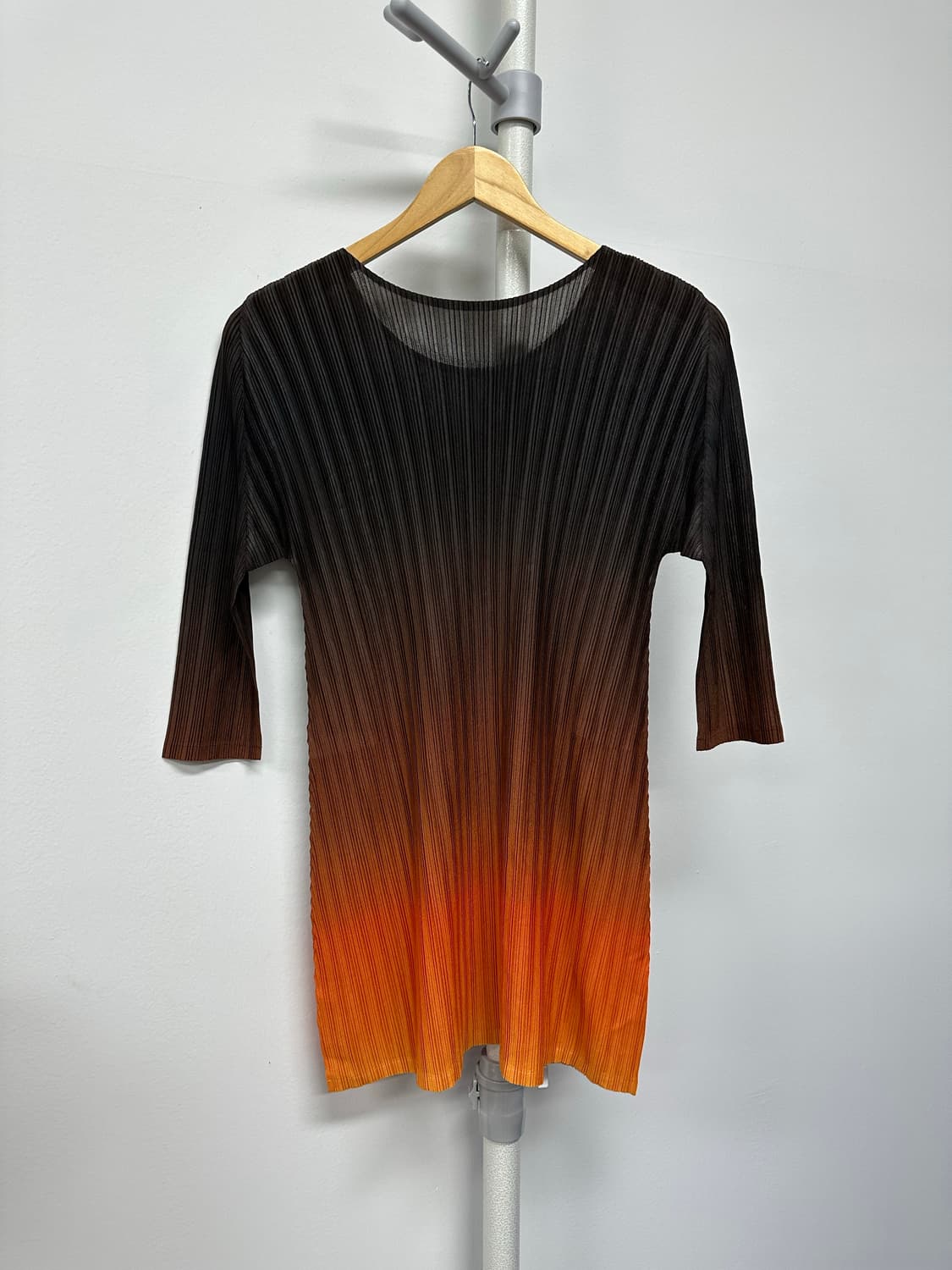 이세이미야케 플리츠플리즈 그라데이션 롱 탑 상품이미지4