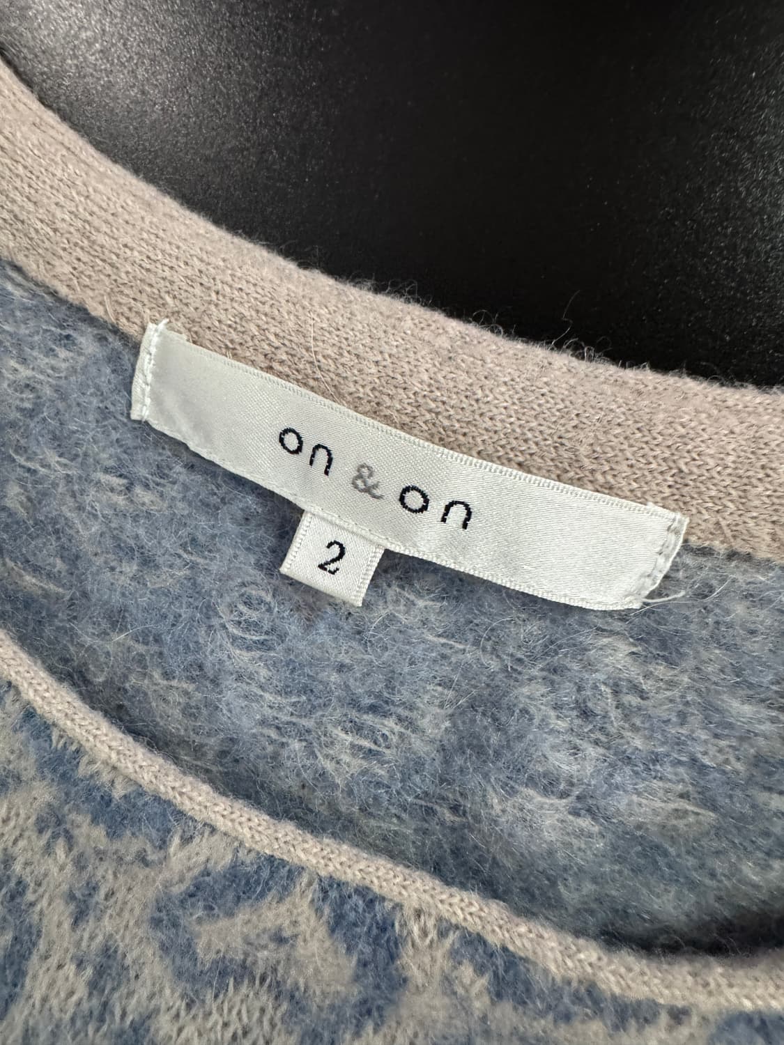 여성 온앤온 패턴 알파카 모헤어 니트 2 상품이미지3