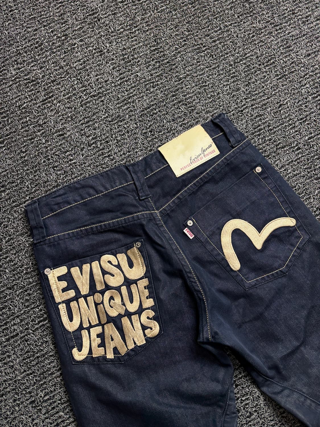 에비수 엔지니어드 Y2K 자수 생지 데님 커브드 팬츠 2010 상품이미지5