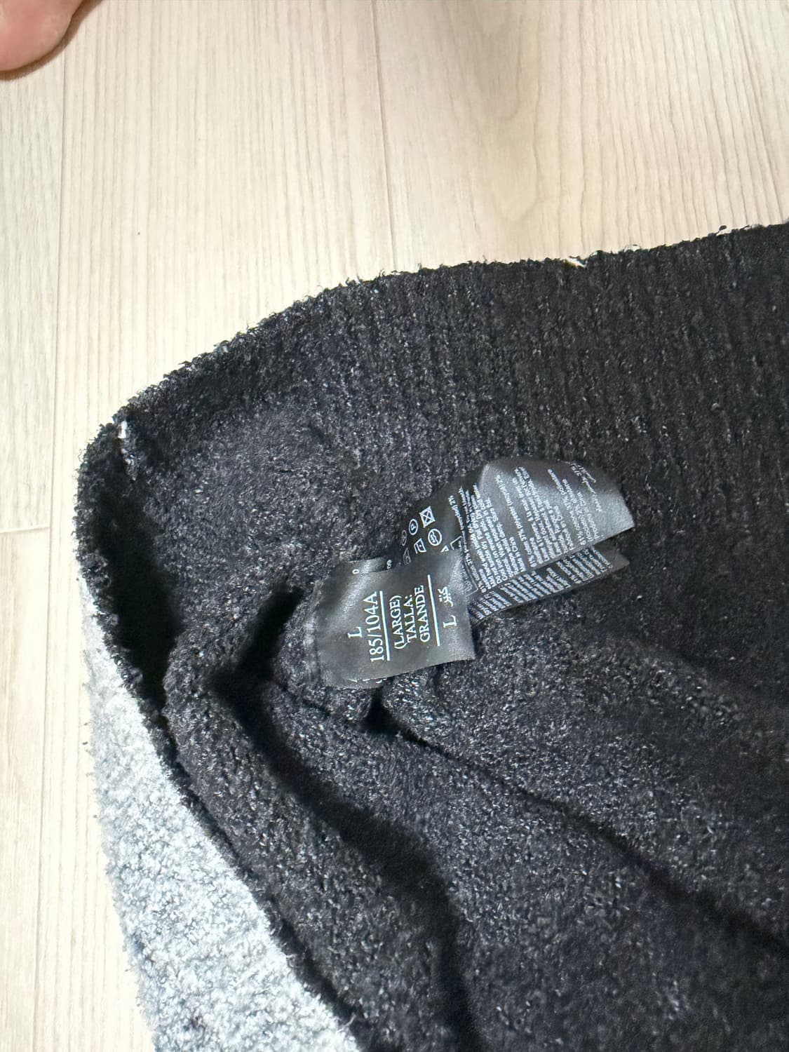 올세인츠 블랙 텍스쳐 니트 L사이즈 상품이미지2