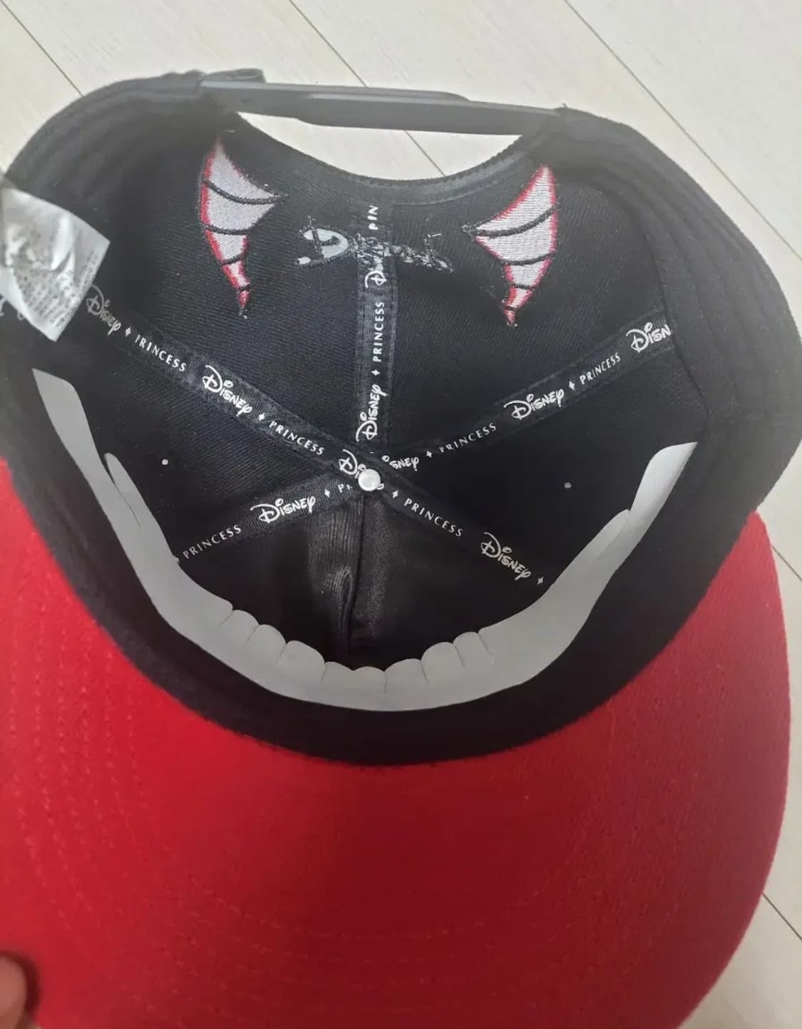 급처새상품!햇츠온X디즈니콜라보 잠자는숲속의공주마녀말레피센트모자 나이키st 상품이미지3
