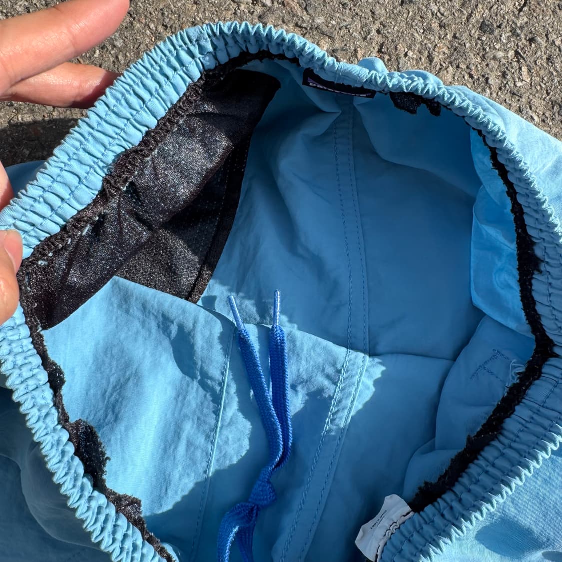 파타고니아 로고 배기스 반바지 상품이미지5